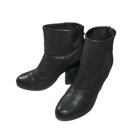 Rag & Bone Newbury Black Ankle Zipper Bootie - EU37.5/US7 - Picture 1 of 8